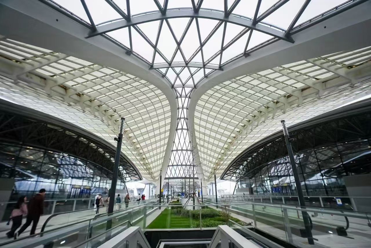 国赛余温犹在 动漫盛会再临 郑州航空港会展业热潮奔涌