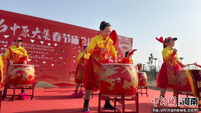Daily visits top 30,000 as temple fair in ZAEZ draws huge crowds Daily visits top 30,000 as temple fair in ZAEZ draws huge crowds
