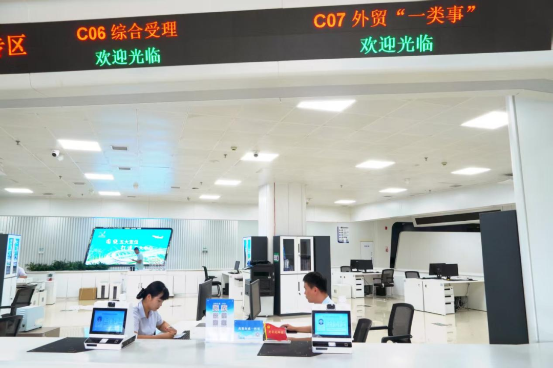  郑州航空港：外贸事项一站办 企业启航更简单