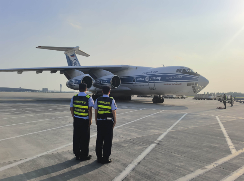 郑州航空港:高效护航俄罗斯珍贵文物顺畅通关 郑州航空港:高效护航俄罗斯珍贵文物顺畅通关