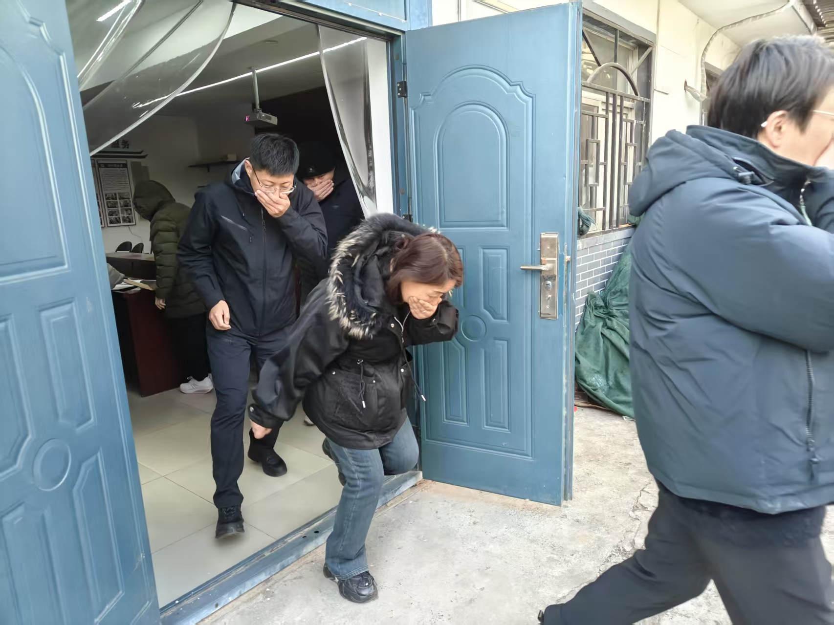 东大街街道开展冬春季安全生产主题宣传活动