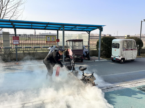 宝莲寺镇组织开展电动自行车消防安全应急演练