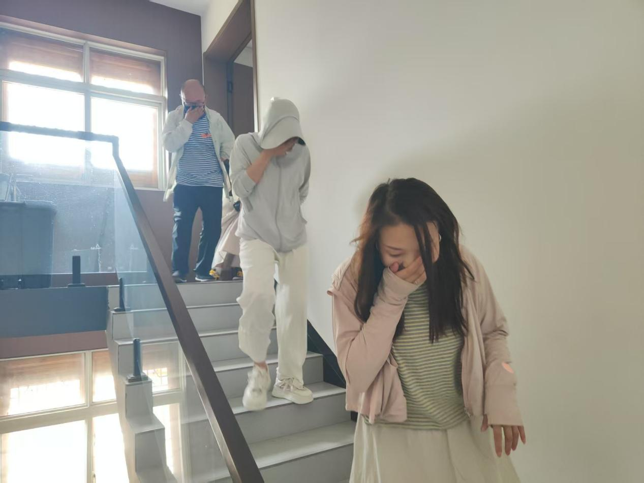 东大街街道开展消防安全知识培训暨应急逃生演练 东大街街道开展消防安全知识培训暨应急逃生演练