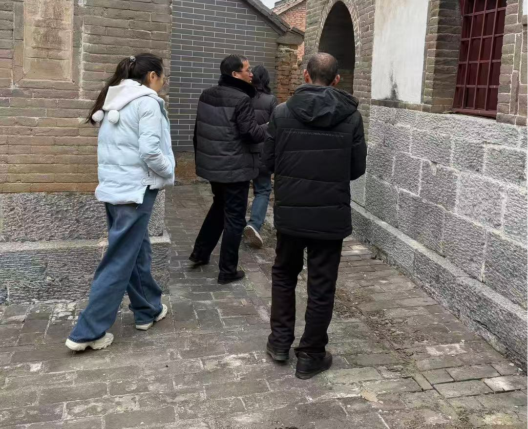 传承红色基因，区文物局赴磊口乡指导革命旧址保护