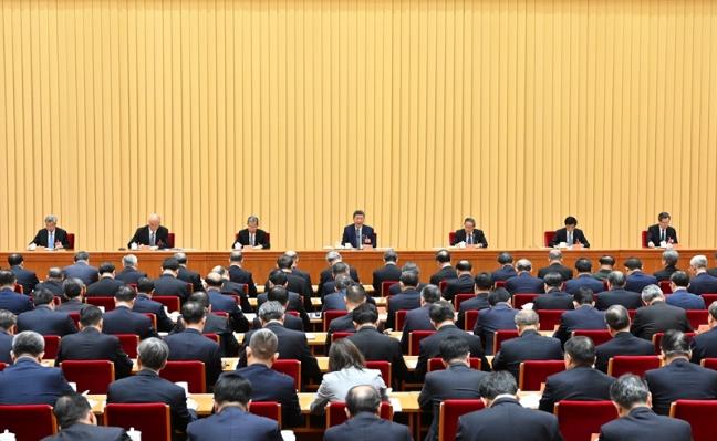 中央经济工作会议在北京举行 习近平发表重要讲话