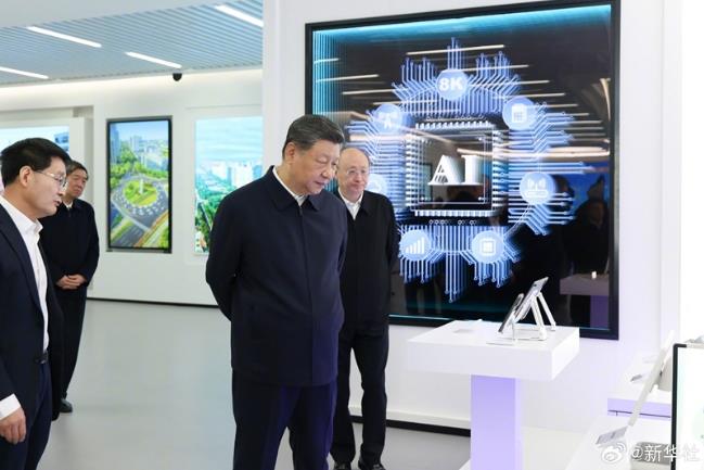 习近平在北京考察科技创新工作