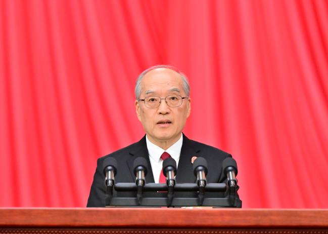 十四届全国人大四次会议举行第二次全体会议 习近平等出席