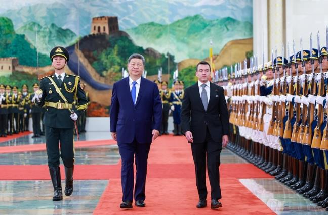 习近平同厄瓜多尔总统诺沃亚会谈 习近平同厄瓜多尔总统诺沃亚会谈