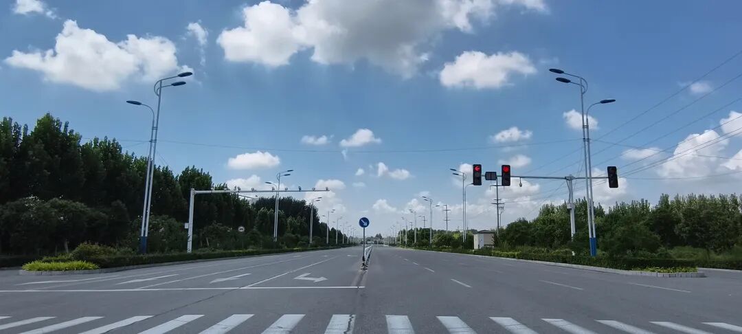 汤阴“壁纸级”蓝天白云！每一帧都很美~