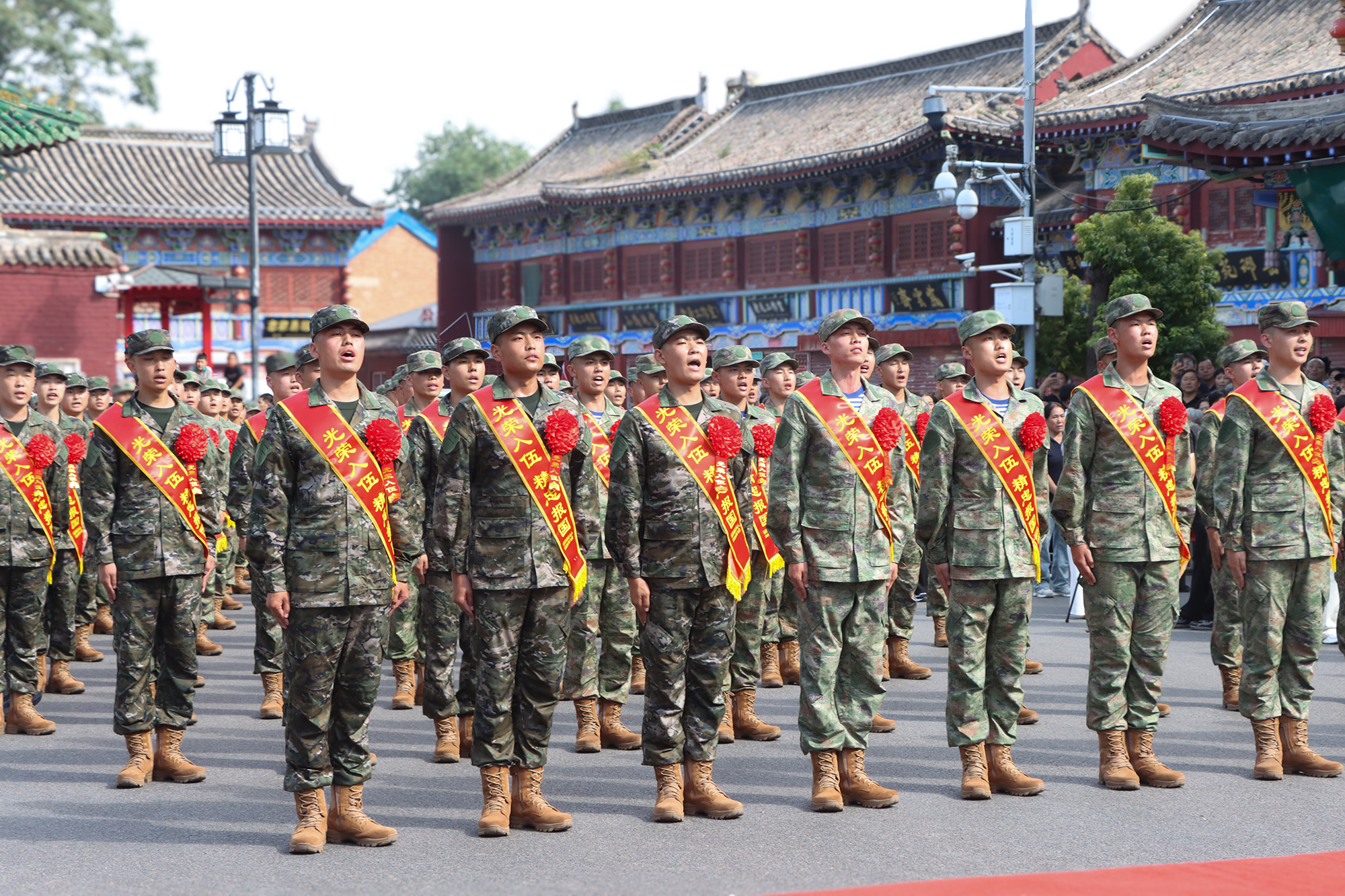 汤阴县举行2026年下半年入伍新兵欢送大会