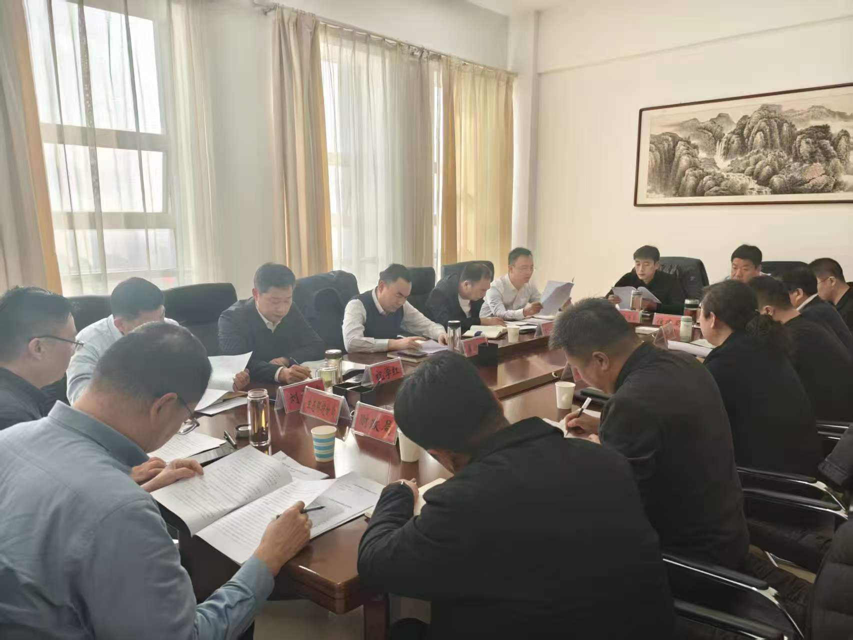 龙安区委副书记、区长罗振方主持召开重点项目建设推进会 龙安区委副书记、区长罗振方主持召开重点项目建设推进会