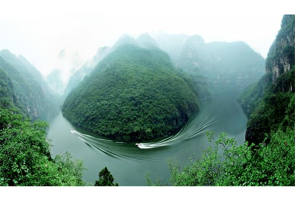 大泉湖游览区