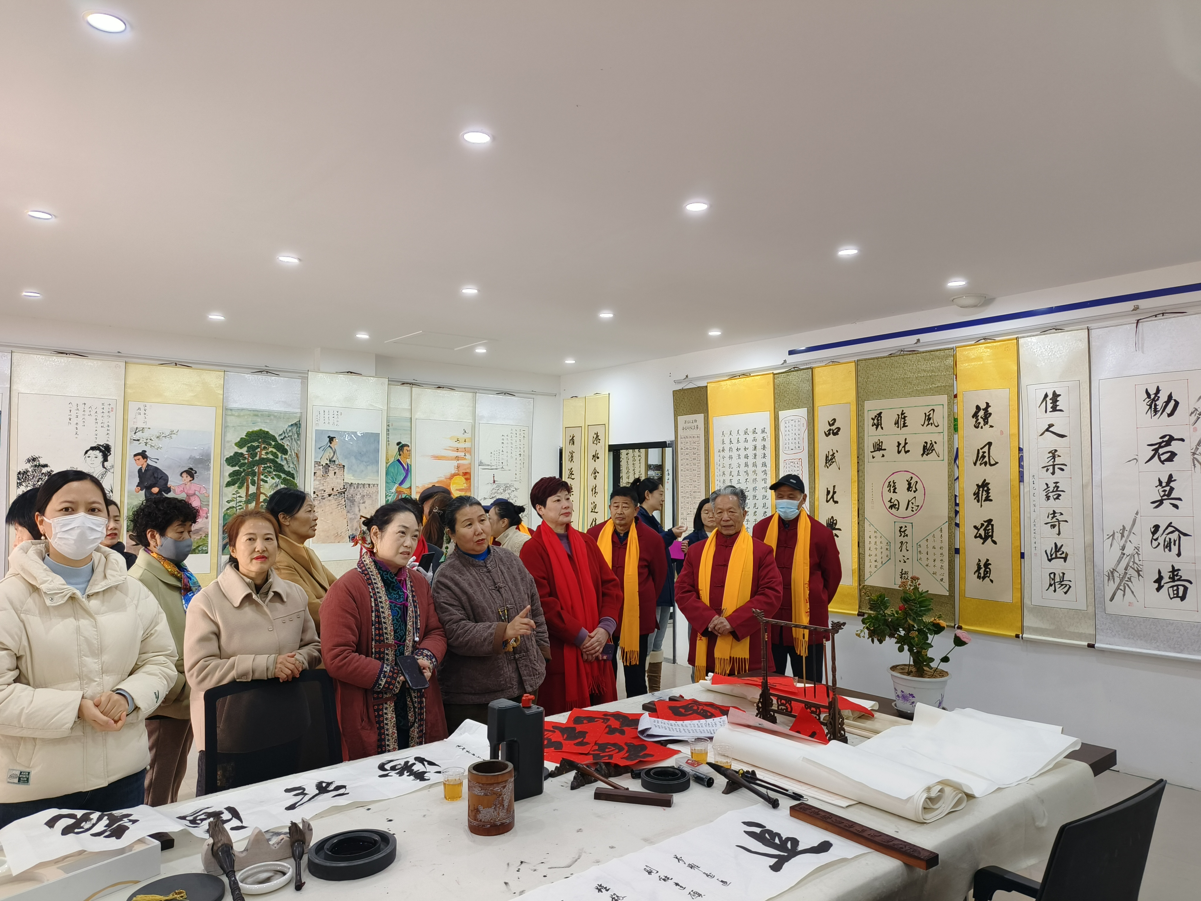 书画绘诗经 诗意润社区 ——银河办事处党群办开展特色文化活动 书画绘诗经 诗意润社区 ——银河办事处党群办开展特色文化活动