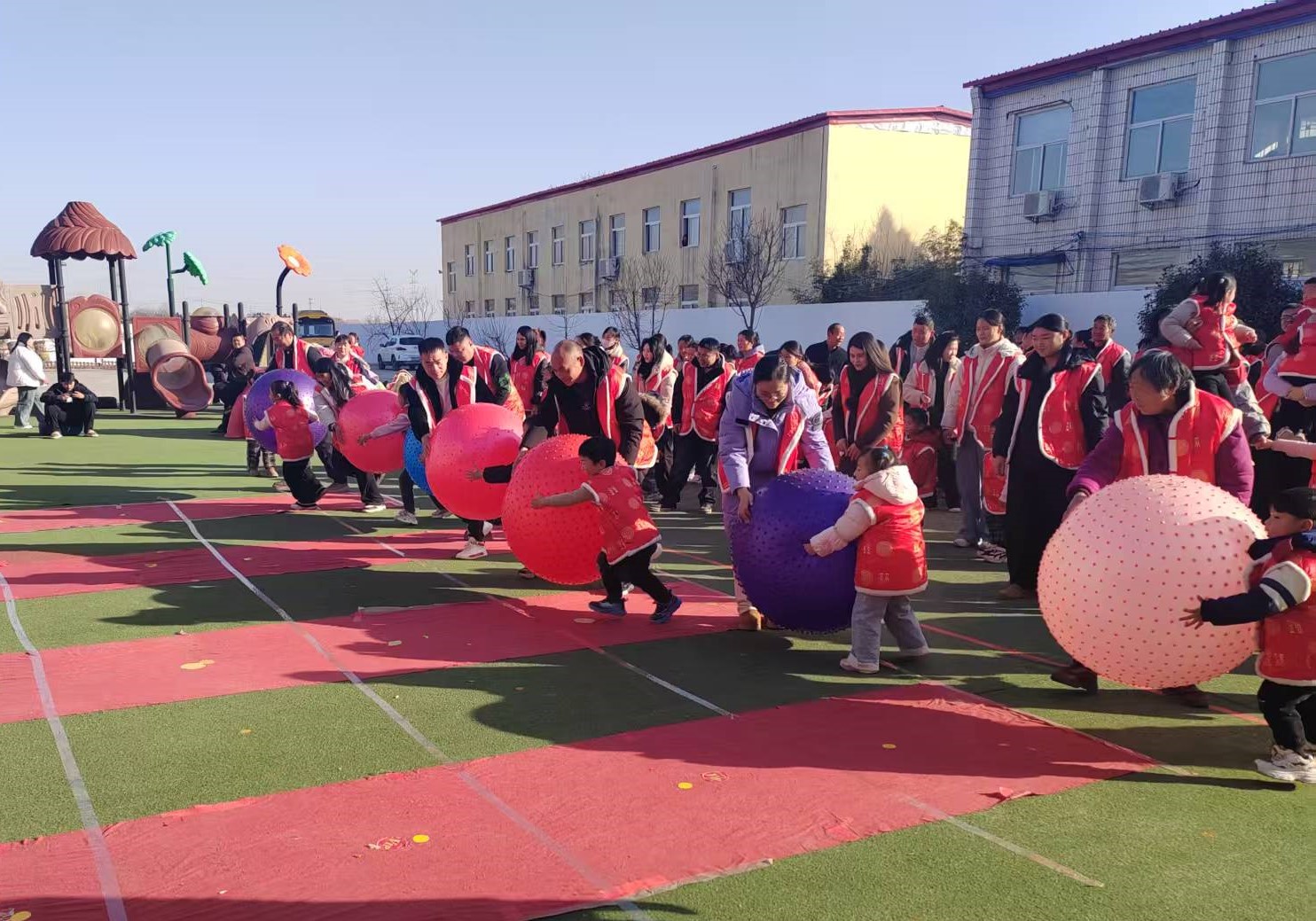 清河办事处：福娃迎新春 亲子乐融融