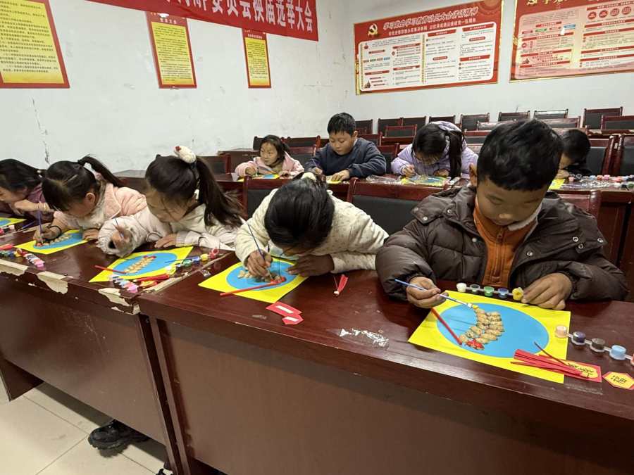 “跃马闹春庆元宵 五清四建绘新景”——八千办事处举办“我们的节日·元宵”主题系列活动