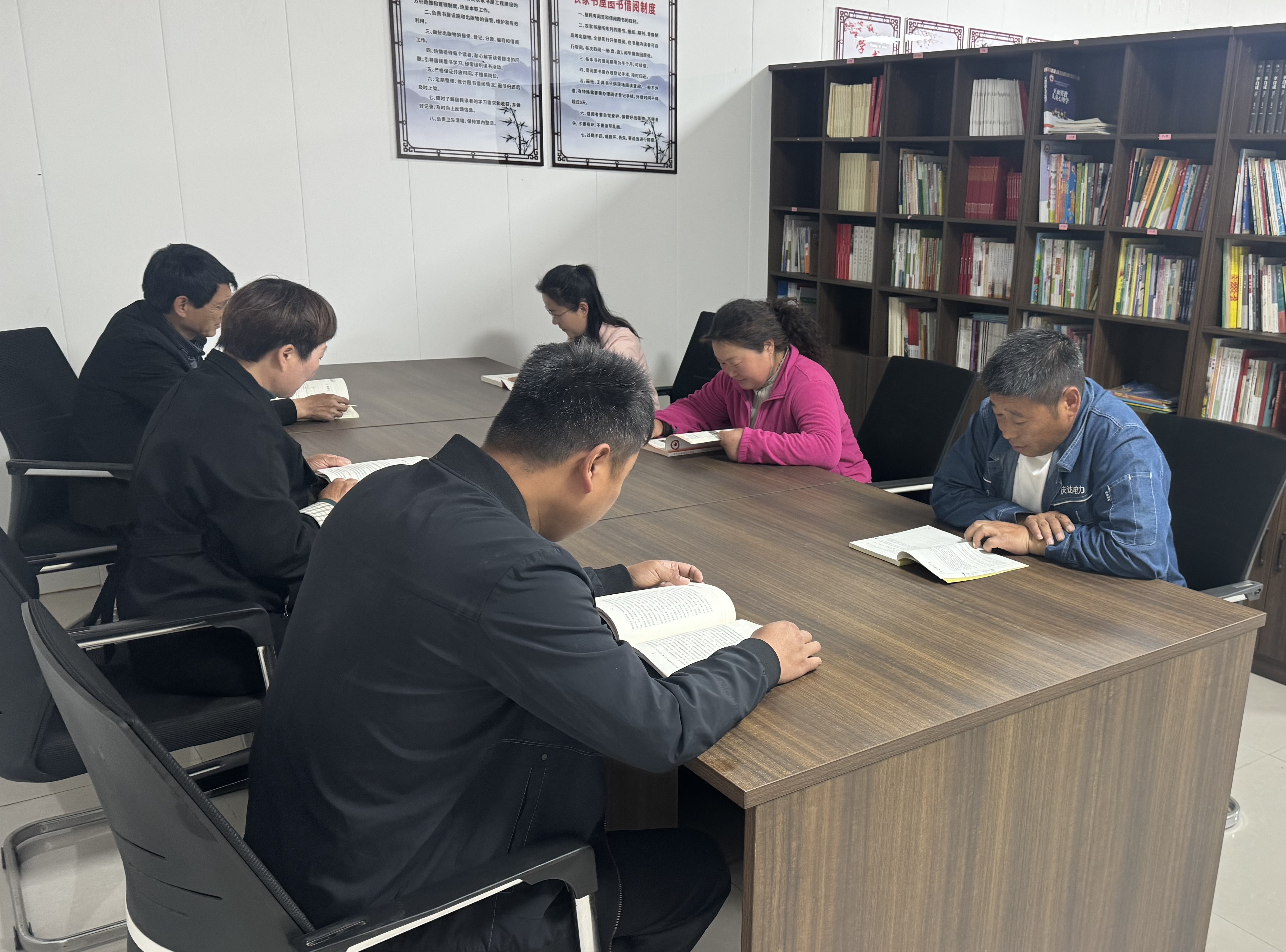 书香润清河 新风沐万家 ——清河办事处举办世界读书日全民阅读活动 书香润清河 新风沐万家 ——清河办事处举办世界读书日全民阅读活动