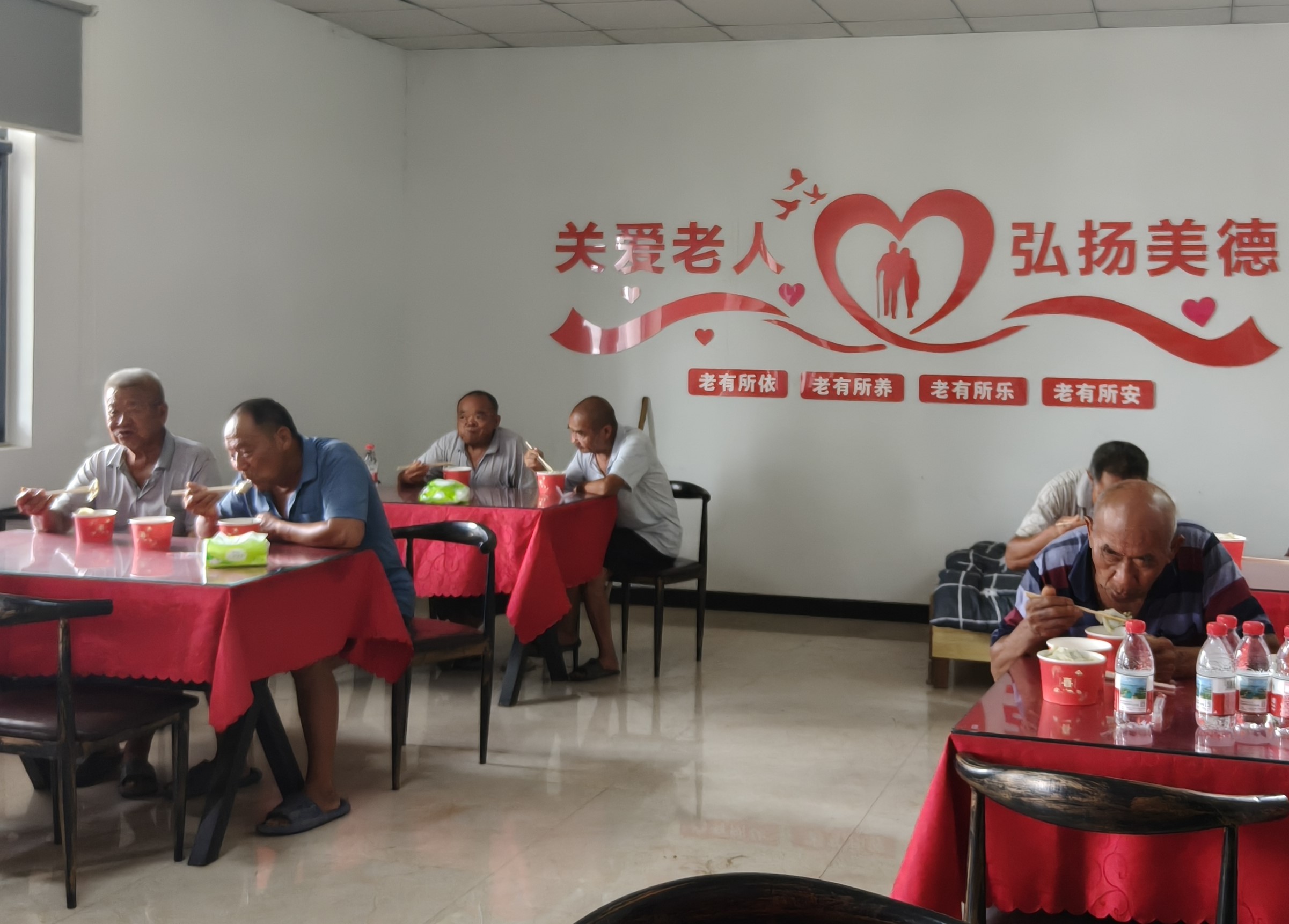 清河办事处洪家村乡里中心全面运行 日间照料室成老人“幸福驿站” 清河办事处洪家村乡里中心全面运行 日间照料室成老人“幸福驿站”