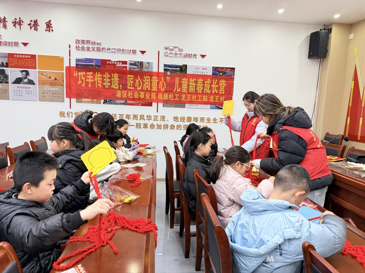 龙王办事处：戳绣福气满，沉心悟传承