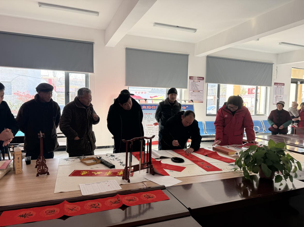 大营镇：笔墨凝香承文脉，红纸传福迎新春