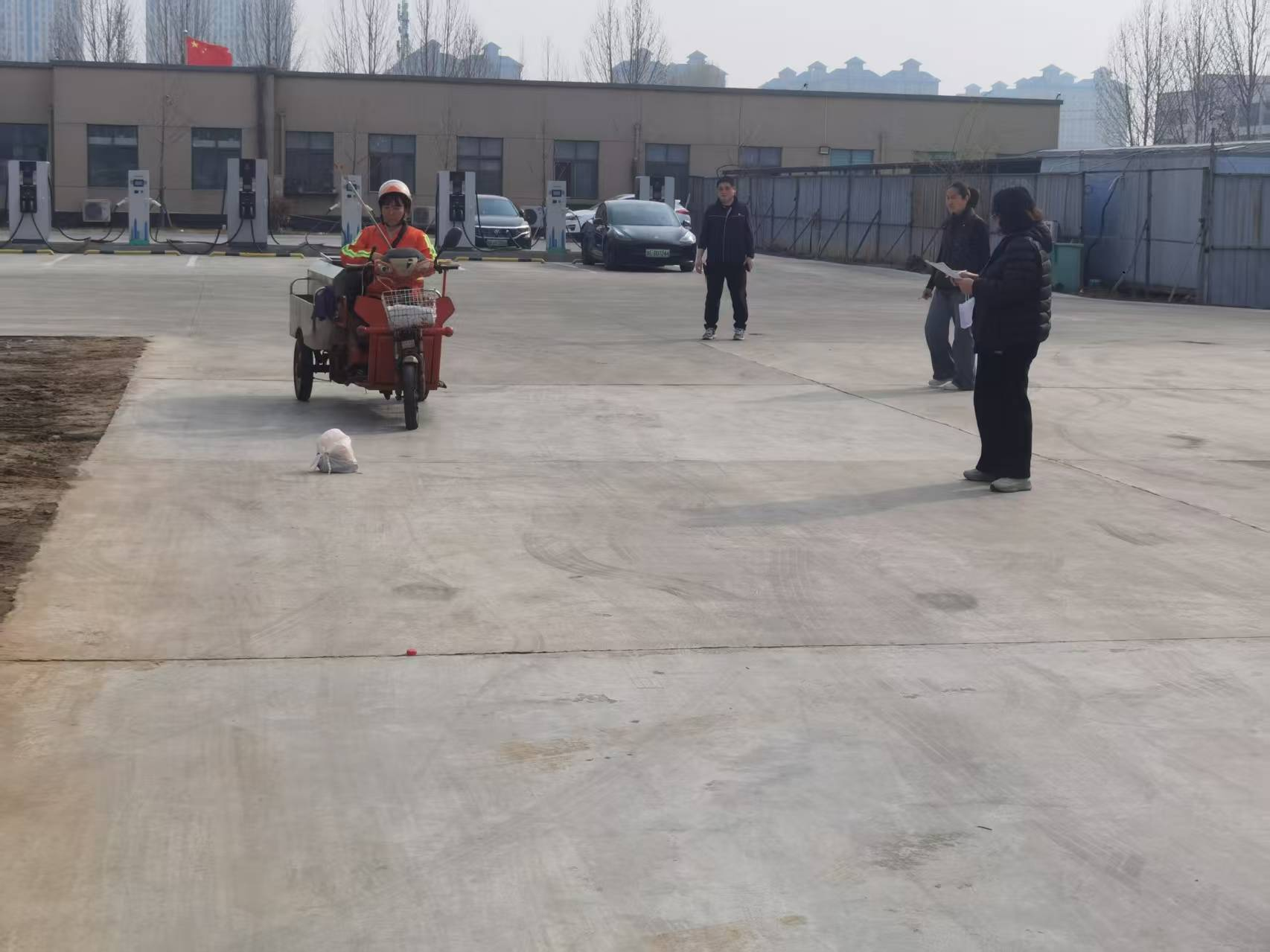 区环境卫生事务中心开展技能大比拼以赛促练提技能