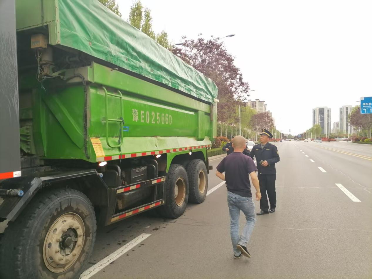 区城市管理局精准发力精管善治助力空气品质提升