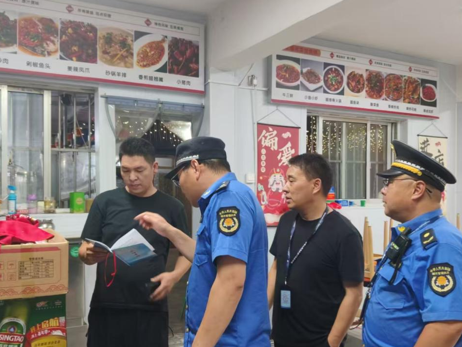 区城市管理局开展餐饮油烟专项抽查整治 区城市管理局开展餐饮油烟专项抽查整治