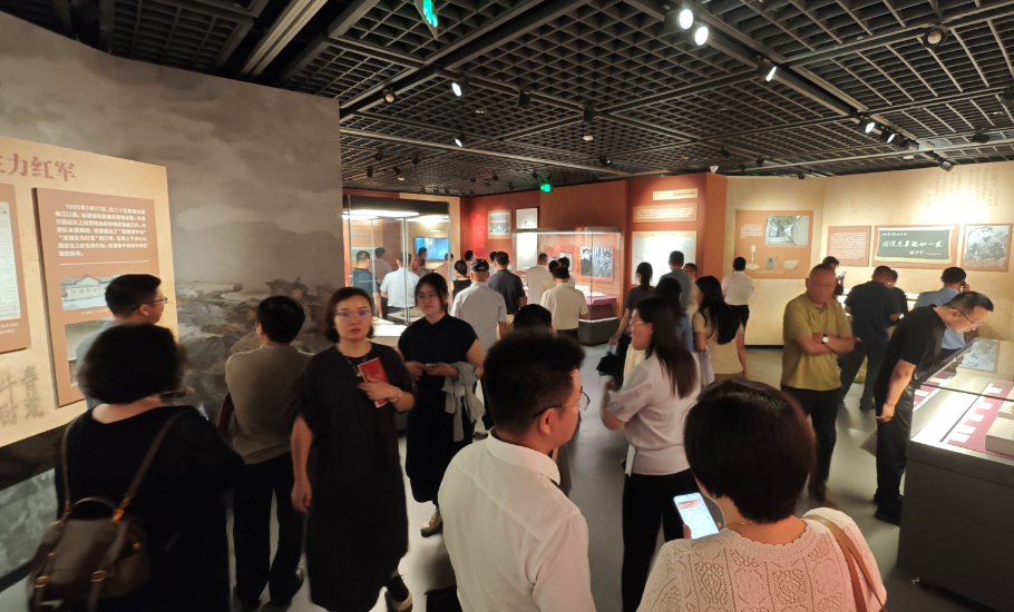 北上先锋 红心向党——红二十五军长征革命文物联展在河南博物院启幕