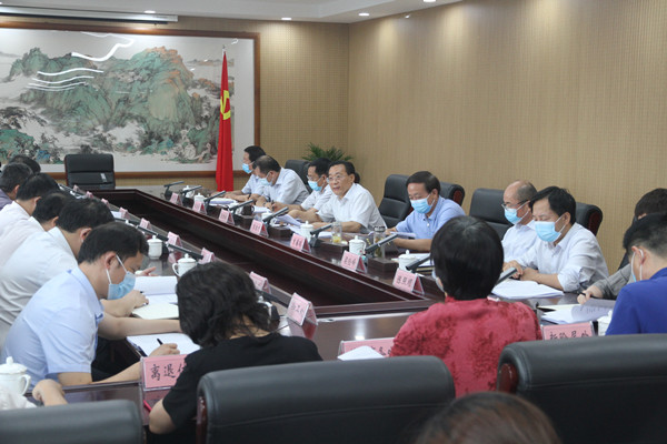 省委统战部举行领导班子理论学习中心组（扩大）集中学习