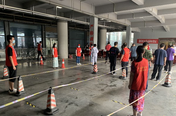 积极参与全员核酸检测服务工作_副本