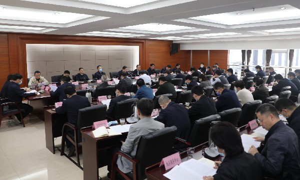 省工业和信息化厅召开党组(扩大)会议 传达学习省第十一次党代会精神(5)