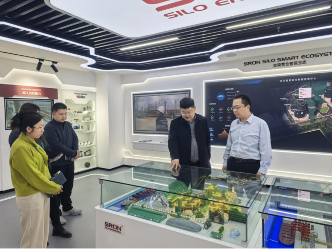 “百会链千企”河南省电工技术学会专家服务团走进理事单位河南实荣筒仓工程有限公司开展科技志愿服务活动