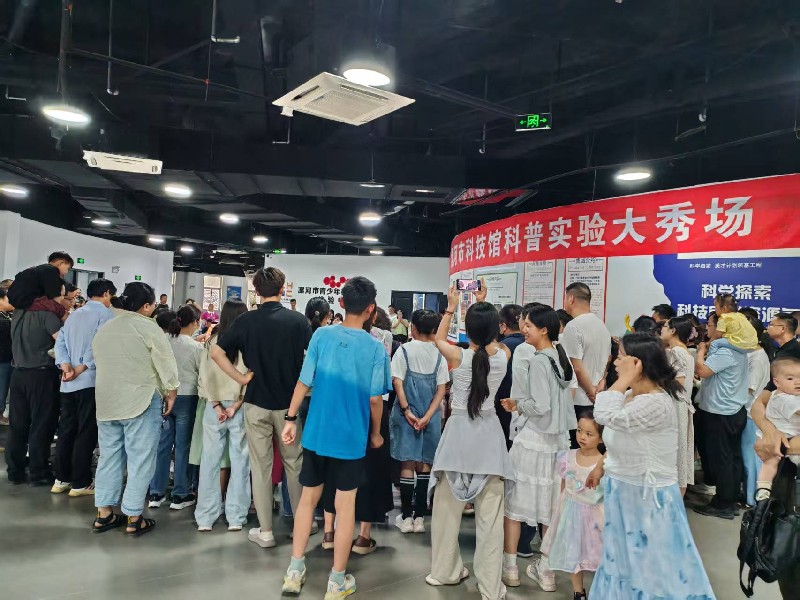 1878550150_副本.jpg