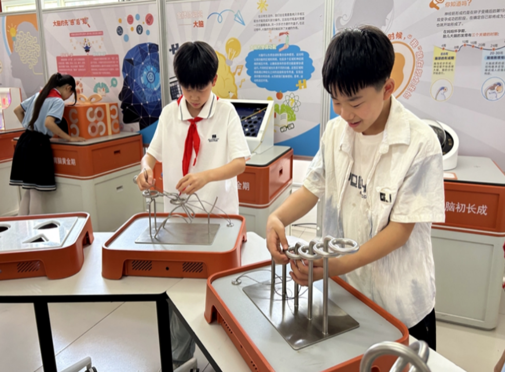 2026年全国科普月暨“中国流动科技馆”河南巡展（平顶山・汝州站）启动