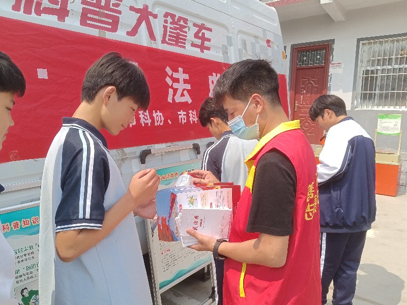 992143115_副本.jpg