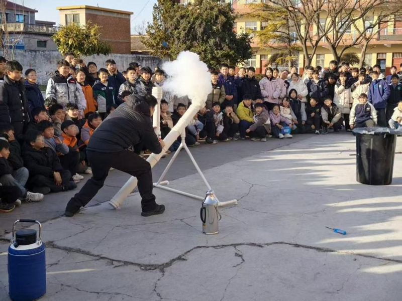 6610630254790739 科技领航 青春飞扬——科普进校园活动走进峪河镇第二民族学校66.png