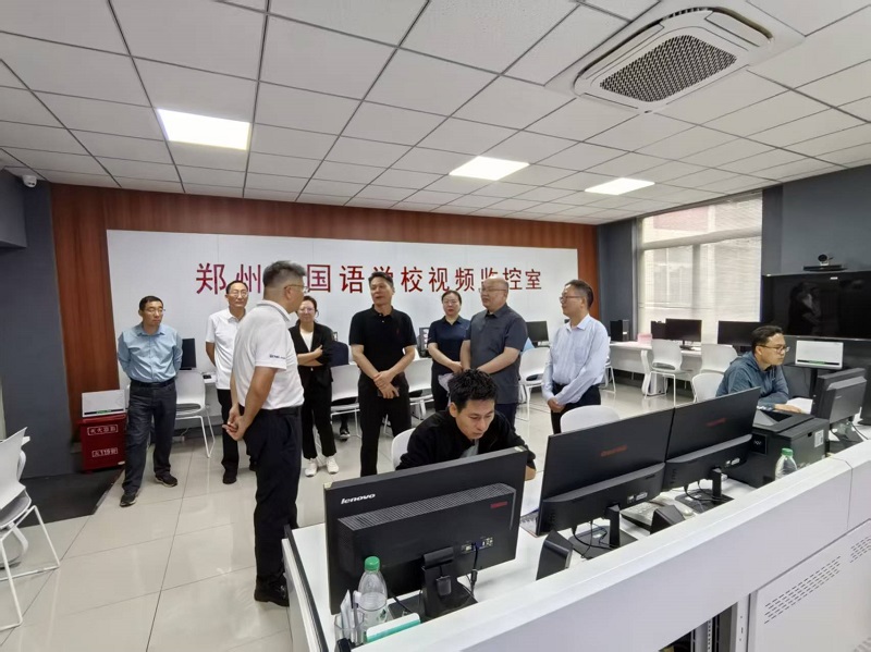 刘晓永调研指导我省中学生学科竞赛工作