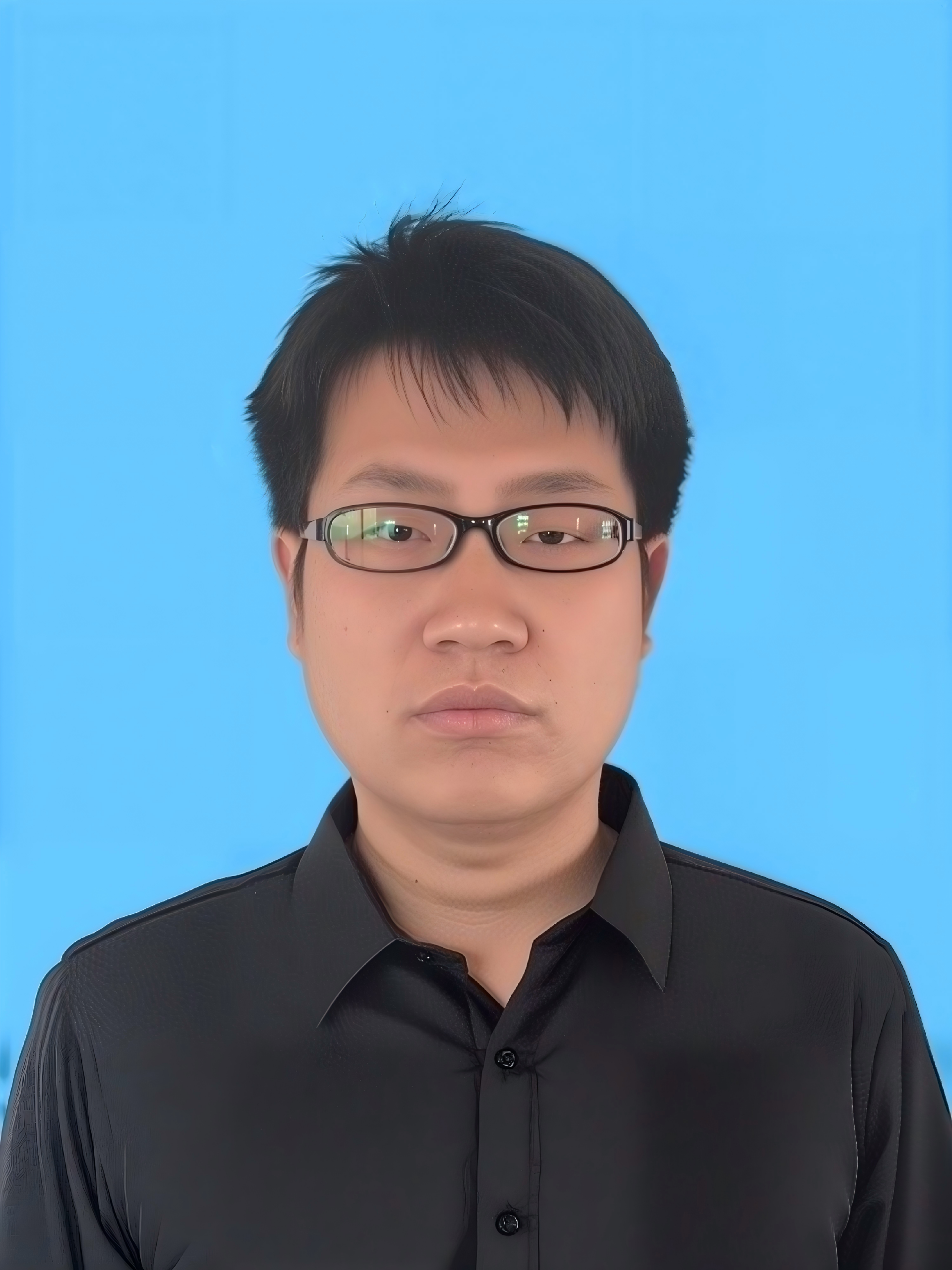 高文豪证件照.jpg