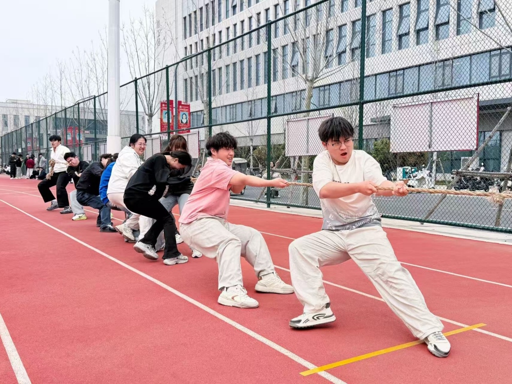 7b8abf77d2952677a5a66a5cc39d887e_副本