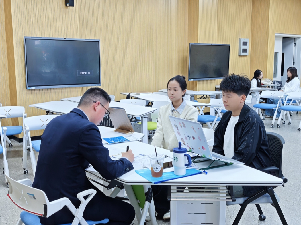 cfc2d6dec13d0e2438a6aedab4c2df88_副本