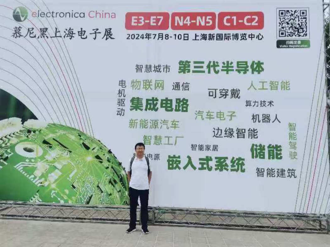 参加比赛照片_副本
