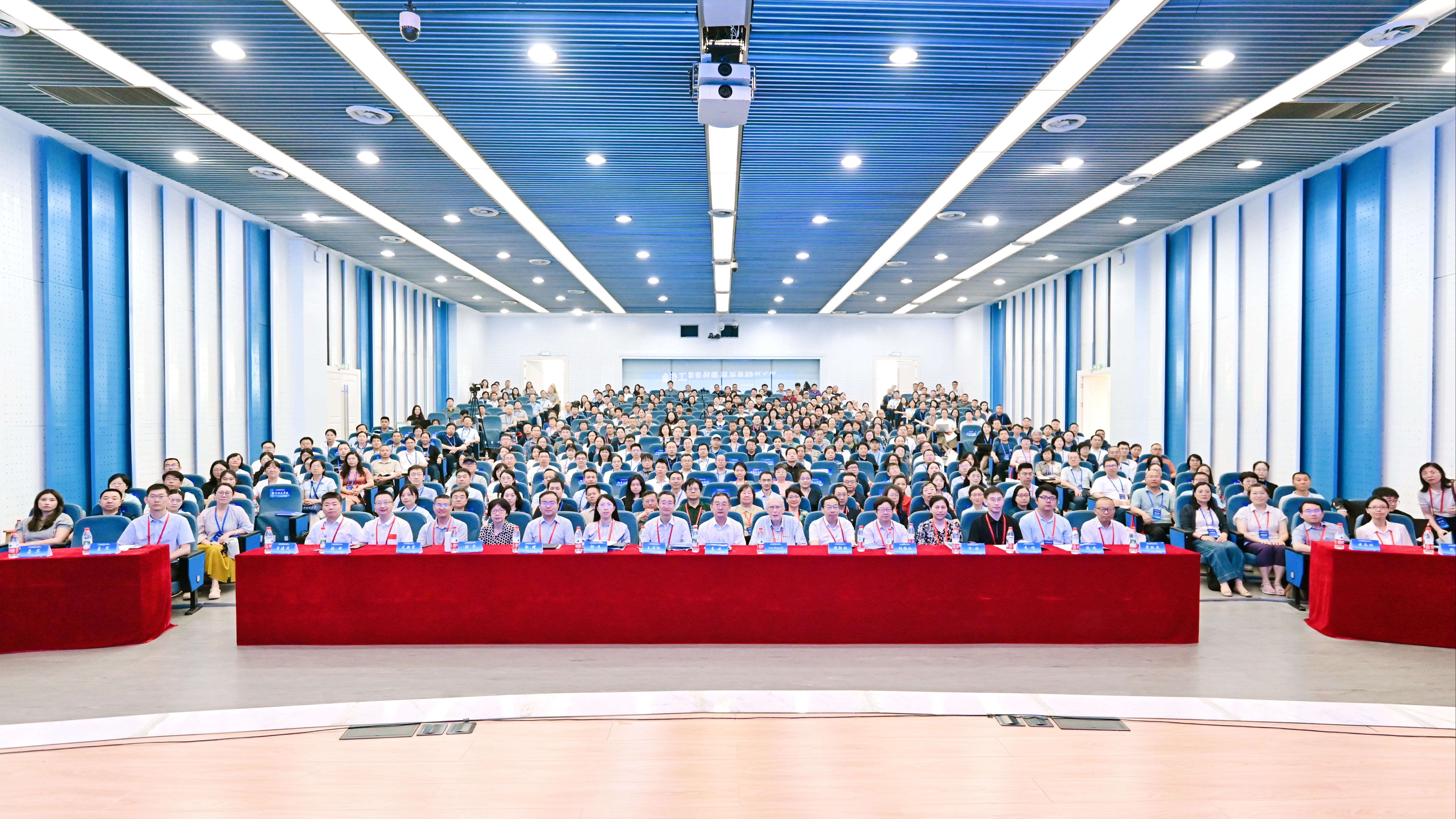 <strong>信息工程学部教师参加2026年计算机“101计划”核心课程建设暨集体备课工作会</strong>