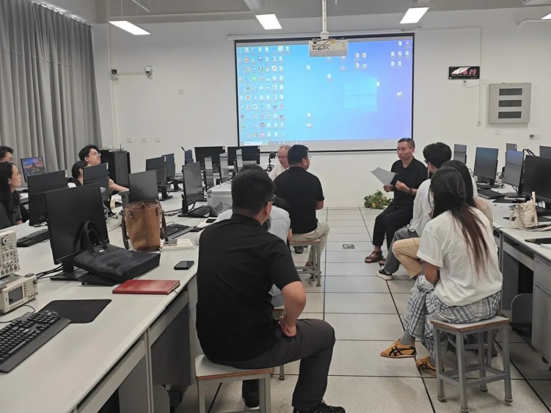 640 (8)