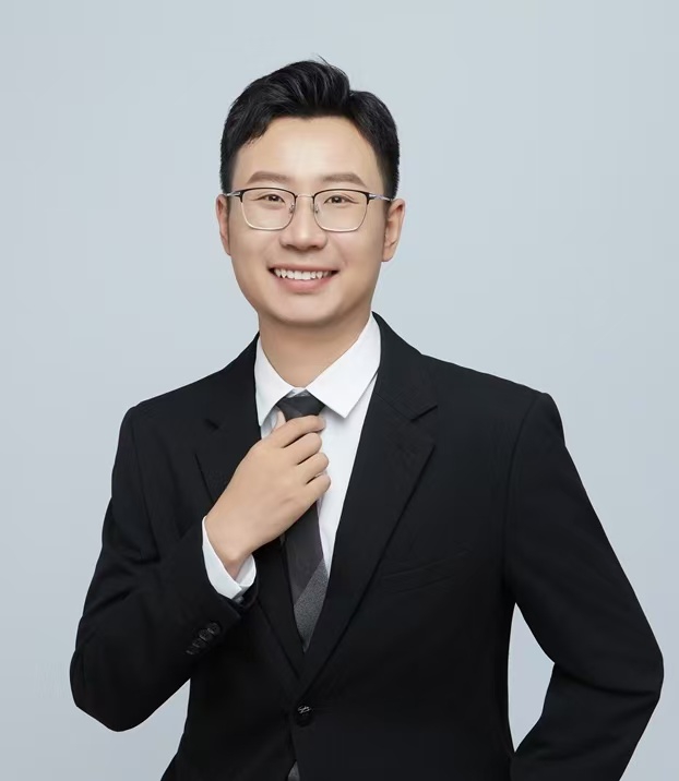 李梁超个人形象照_AI看图