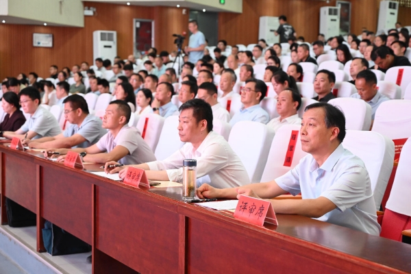 信阳举行市直机关业务技能“大比武”活动（民生保障类）决赛  _副本