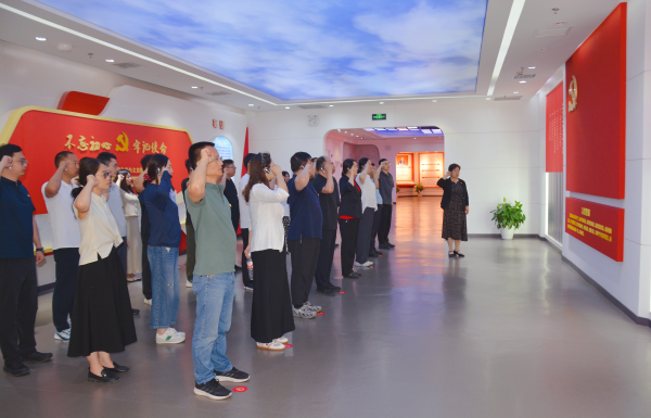 图片13_副本