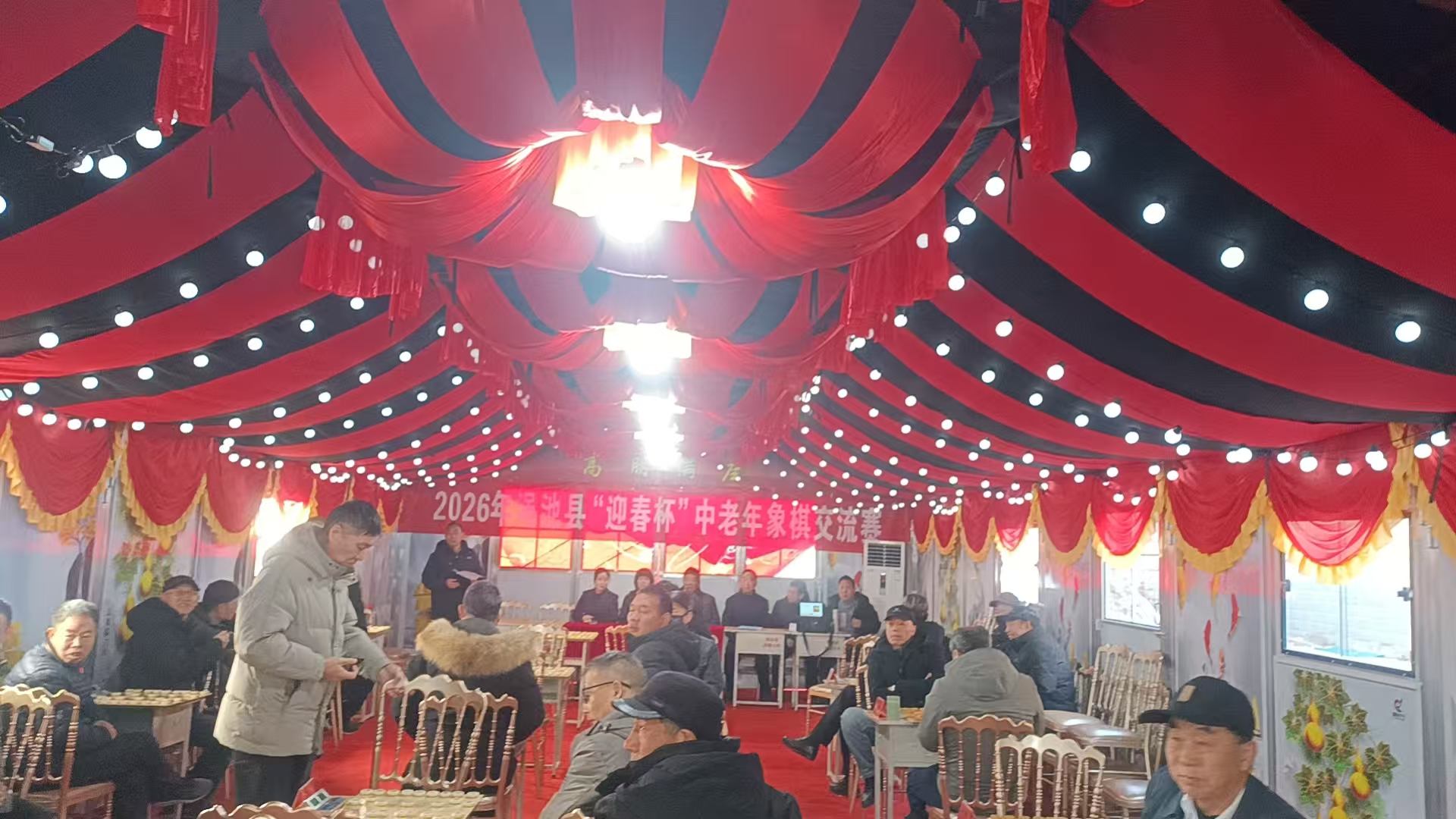 2e305a783121a577d2bd4d704eb7696