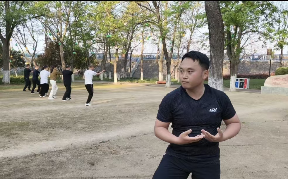 519f4d870fcc30794d34749eba118eef