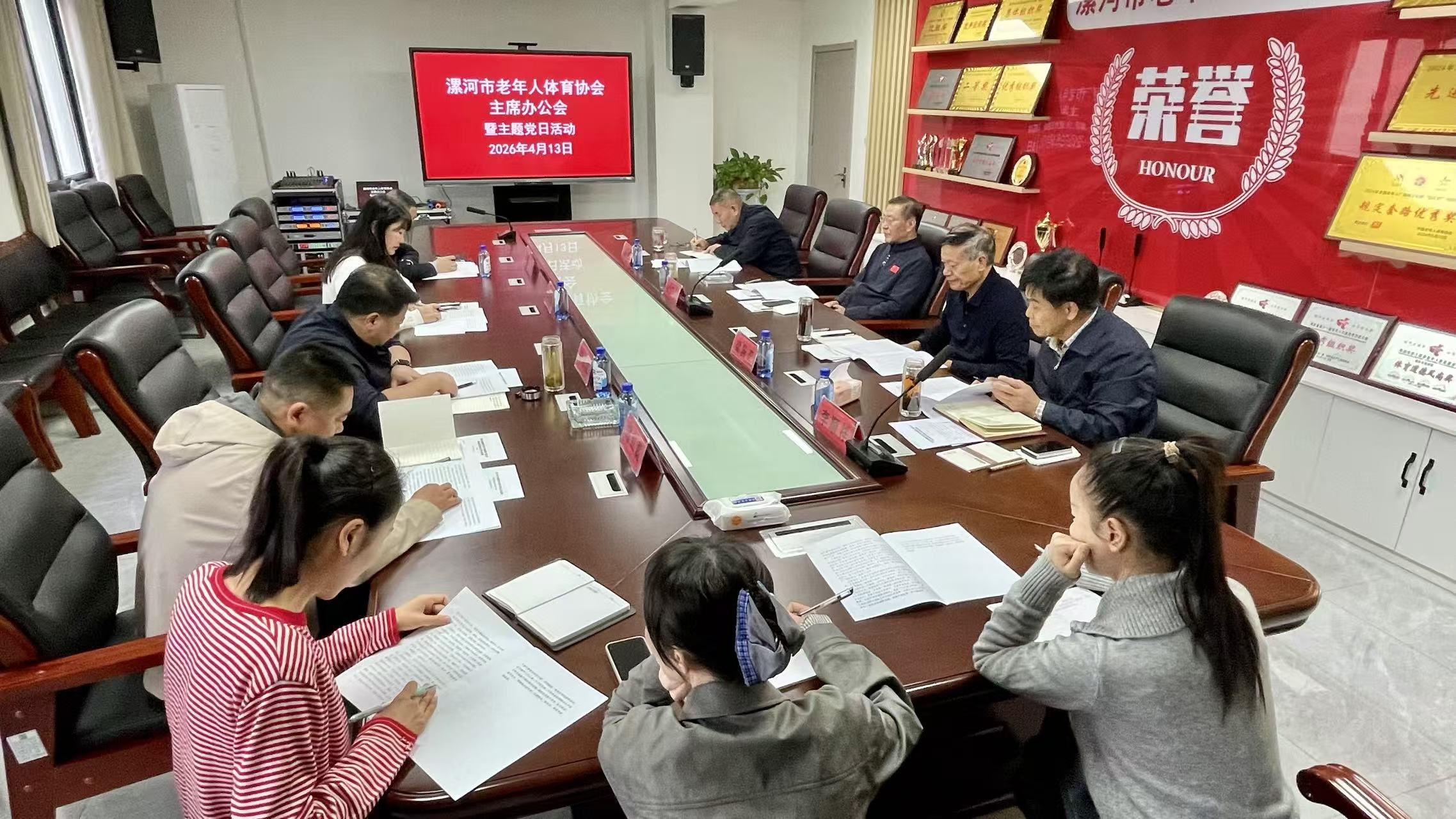 4f70bedeea48dc6170dd7ff71a154029